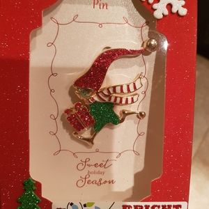 Christmas pin